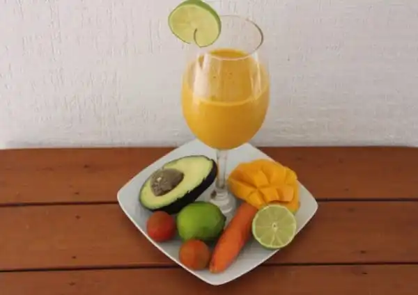 Bet you haven’t tried this in your smoothie! Skin-boosting recipe
