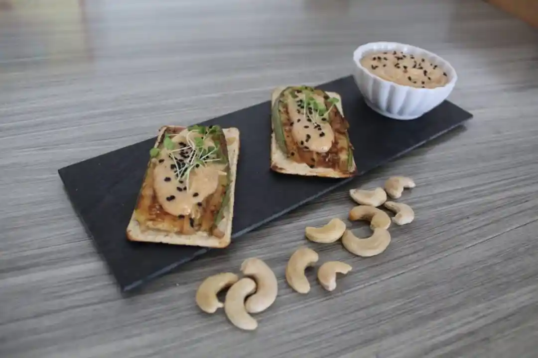 Umami Vegan Cream Cheese